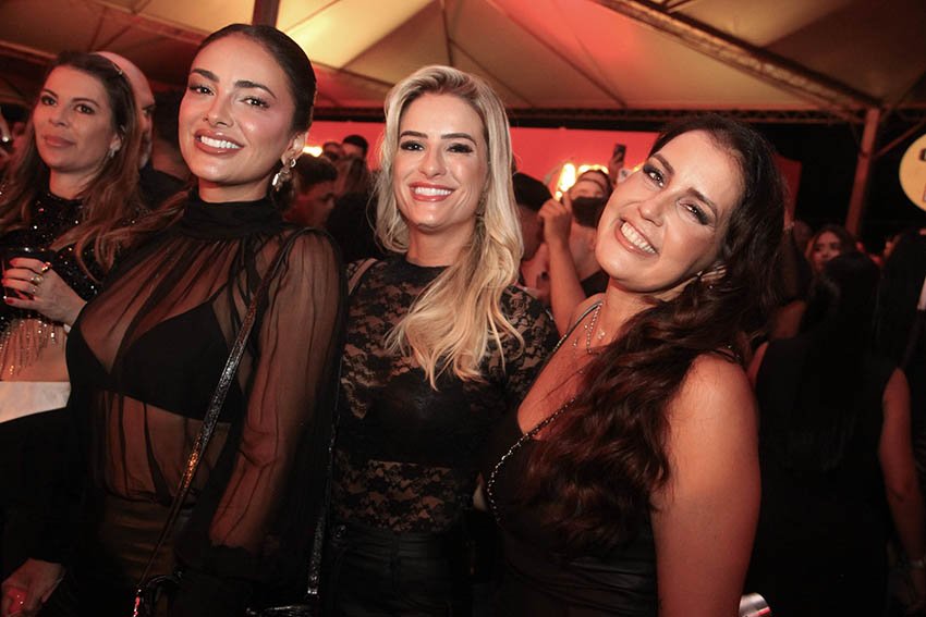 Show Henrique e Juliano